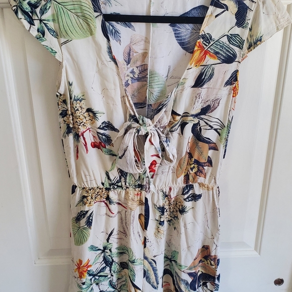 Cute Floral Botanical Print Romper with bow - Picture 2 of 5